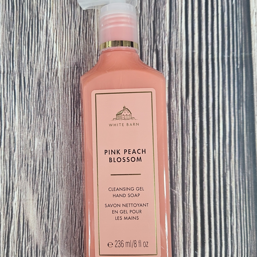RARE Bath & Body Works PINK PEACH BLOSSOM Foaming Hand Soap 8.75 oz NEW